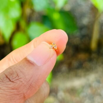 Three Petal stud ST010 (pair)