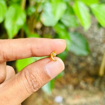 Nova moon second stud