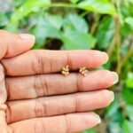 Leaf  stud (pair)