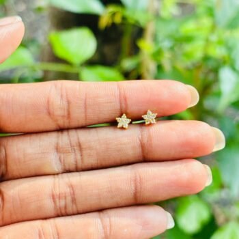 Star stud (pair)