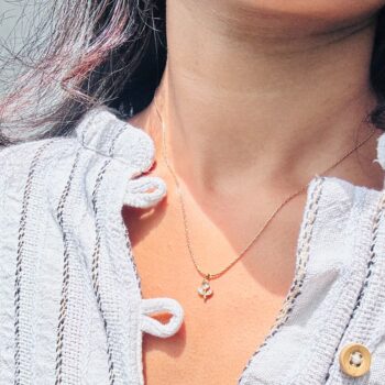 Tulip Neckchain (white)
